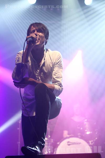 BRETT ANDERSON - 2011-10-07 - PARIS - La Machine (du Moulin Rouge) - 